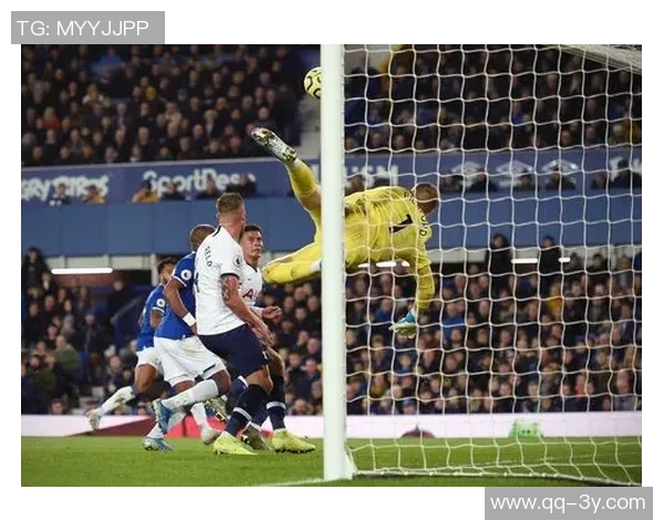 英超铲球成功率最高球员廷伯表现强势本赛季铲球30次以上成功率达895